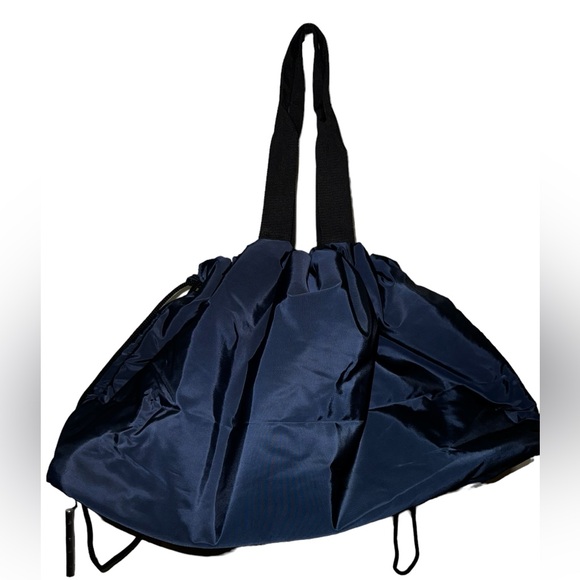 Atlanta Braves - nylon drawstring duffle bag- brand NWT- blue - 3 available - Picture 4 of 11